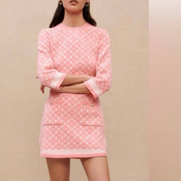 Maje Dresses & Skirts - Maje Pink and White Geometric Sweater dress